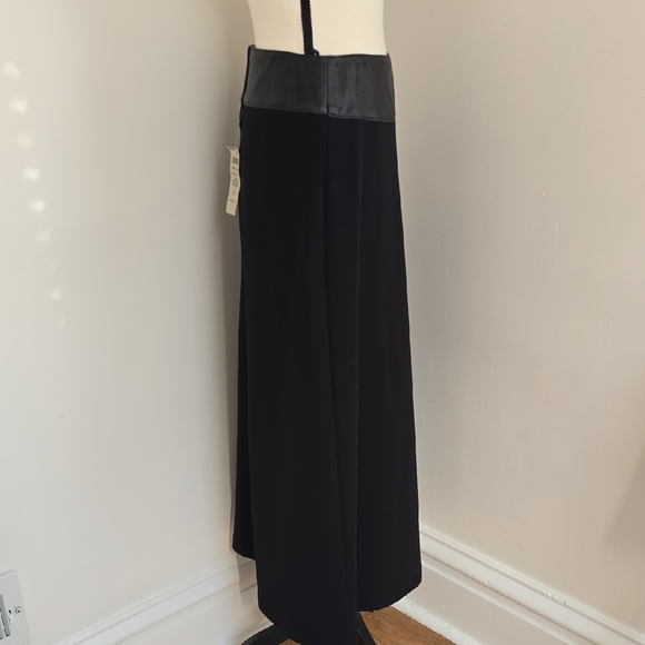 NWT Vintage Cache Black A-Line Maxi Skirt Leather And Lycra Size 8 - Picture 3 of 7